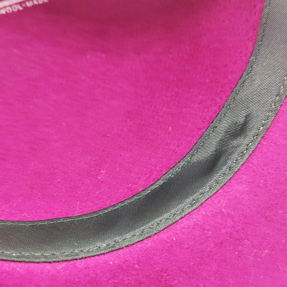 Vintage Liz Claiborne Felt Bowler Villager Hat in Fuschia - Picture 6 of 7